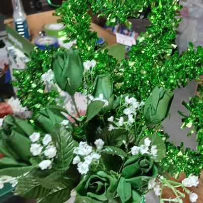 Large Lot of St. Patrick’s Day Décor – Towels, Hats, Shamrocks, Crafts