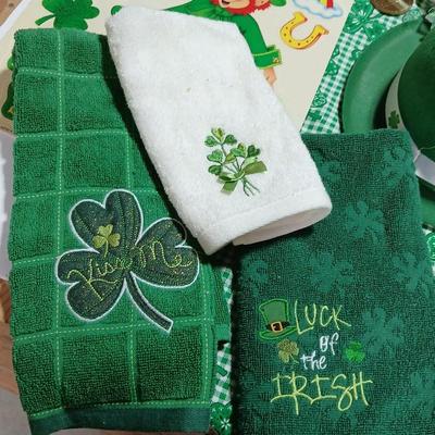Large Lot of St. Patrick’s Day Décor – Towels, Hats, Shamrocks, Crafts