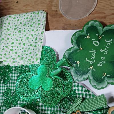 Large Lot of St. Patrick’s Day Décor – Towels, Hats, Shamrocks, Crafts