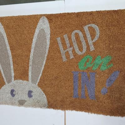 Large Easter Décor & Basket Lot – Plush, Eggs, Ornaments, rug, Fabric Décor all in a nice storage tote!