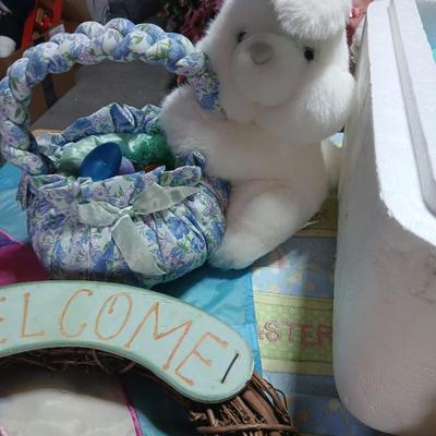 Large Easter Décor & Basket Lot – Plush, Eggs, Ornaments, rug, Fabric Décor all in a nice storage tote!
