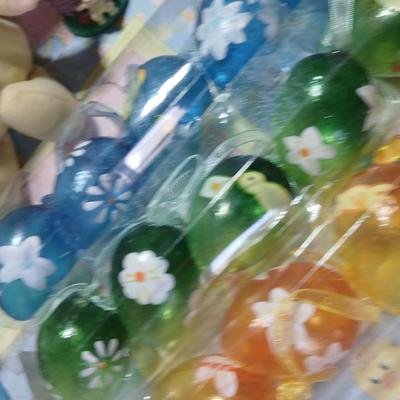 Large Easter Décor & Basket Lot – Plush, Eggs, Ornaments, rug, Fabric Décor all in a nice storage tote!