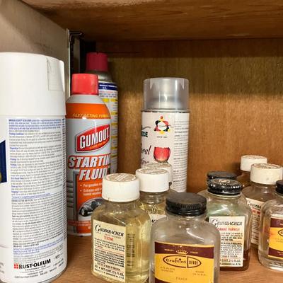Lot 418 More Framing & Art chemicals