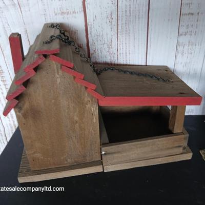 Rustic Birdhouse Pair – Cabin Style & Cottage Welcome