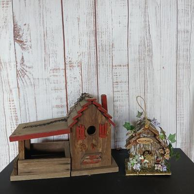 Rustic Birdhouse Pair – Cabin Style & Cottage Welcome