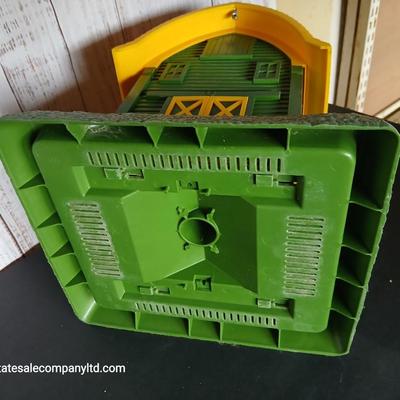 John Deere themed Barn-Style Bird Feeder & Metal Bumblebee Garden decor