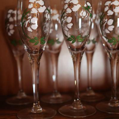 Vintage Perrier Jouet Champagne Flutes - Set of 10 - Belle Epoque Floral Glasses