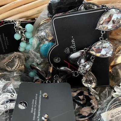 HUGE Lot NWT Paparazzi Brand Jewelry