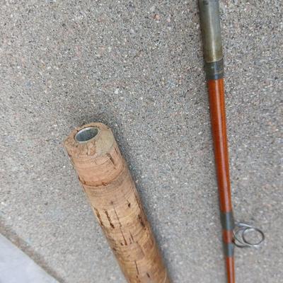 Wright & McGill “Champion” No. JCF-7 – 7' Two-Piece Fiberglass Spinning Rod