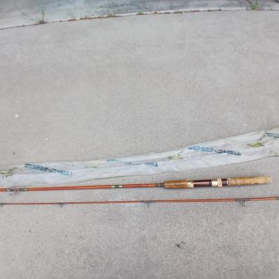 Wright & McGill “Champion” No. JCF-7 – 7' Two-Piece Fiberglass Spinning Rod