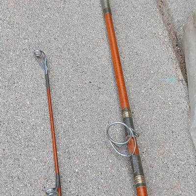Wright & McGill “Champion” No. JCF-7 – 7' Two-Piece Fiberglass Spinning Rod