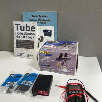 Sale Photo Thumbnail #269: Misc electronic accessories