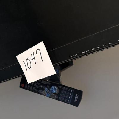 Insignia TV With Remote and Wall mount