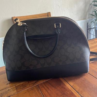 Coach handbag