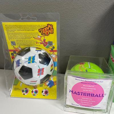 Sale Photo Thumbnail #311: Puzzle sports balls