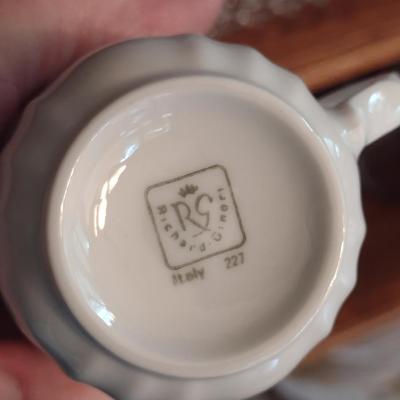 Richard Gimori Demitasse Set- Six Cups and Saucers