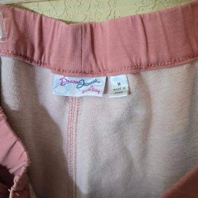 Women’s Everyday Pants – 4-Pair Assorted Lot (Size M)