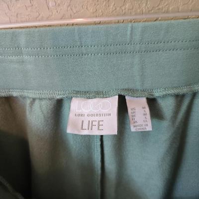 Women’s Everyday Pants – 4-Pair Assorted Lot (Size M)