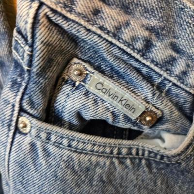 Vintage Women's Denim Jeans – 4-Pair Assorted Lot (Various Sizes/Brands)