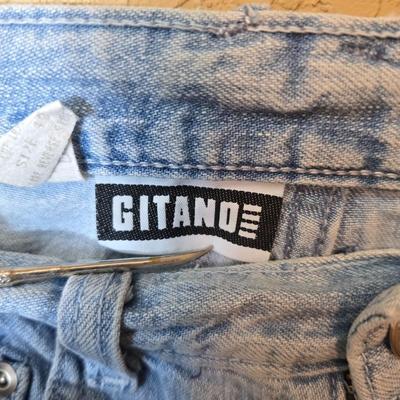 Vintage Women's Denim Jeans – 4-Pair Assorted Lot (Various Sizes/Brands)