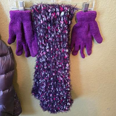 Andrew Marc Packable Down Jacket – XL – Metallic Plum + Bonus Gloves & Scarf