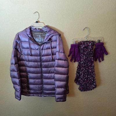 Andrew Marc Packable Down Jacket – XL – Metallic Plum + Bonus Gloves & Scarf