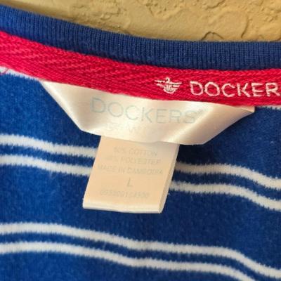 Women's Casual & Sporty Tees – Stripes, Raglan, and Graphic Styles