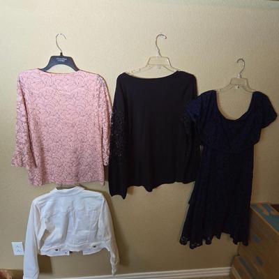 Elegant & Edgy: Women's Lace, Layers & Labels Lot – Size S/M
