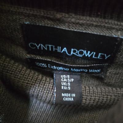Women’s Sweater & Top Lot – S, Assorted Brands (Chaps, Karen Scott, Vince Camuto, Cynthia Rowley)