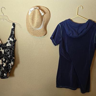 Beach Day Bundle – Swimsuit, Cover-Up & Hat
