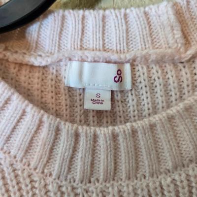4-Piece Women’s Sweater Lot – Barefoot Dreams, Misslook, ELLE, So – Sizes S/XS