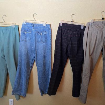 Women’s Pants Lot – Size 10 – Teddi, Gloria Vanderbilt, Christopher & Banks (4 Pairs)