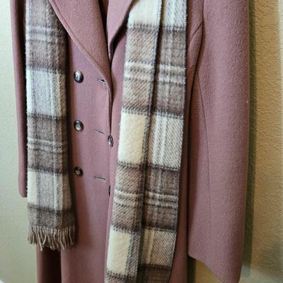 Vintage-Inspired Pink Wool Blend Fit & Flare Coat with Plaid Scarf – Size Unknown