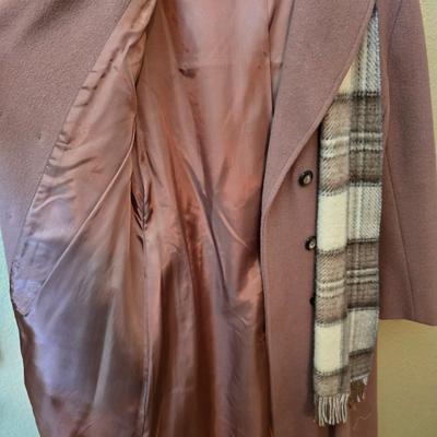 Vintage-Inspired Pink Wool Blend Fit & Flare Coat with Plaid Scarf – Size Unknown