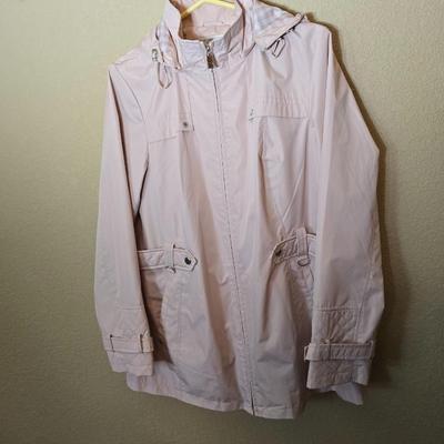 Liz Claiborne Light Pink Full-Zip Jacket – Size L