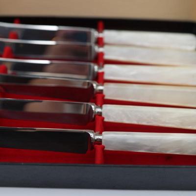 Kirk & Matz Stainless Sheffield Cutlery Steak Knives - Set of (12)