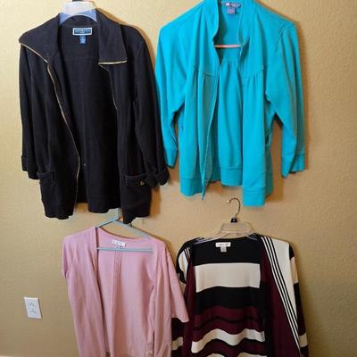 Medium Cardigan & Layering Top Lot – 5 Pieces