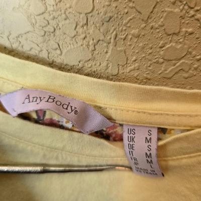 Soft Tones & Relaxed Fits – 3-Piece Lounge & Leisure Lot