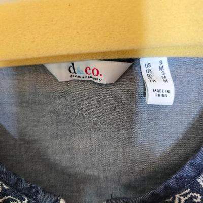 4 Women's Small Tops - Various Brands