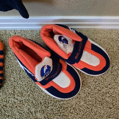 Denver Broncos Apparel and Accessories Set