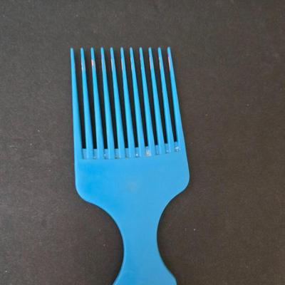 Hair Styling Set / Curling Irons with Combs