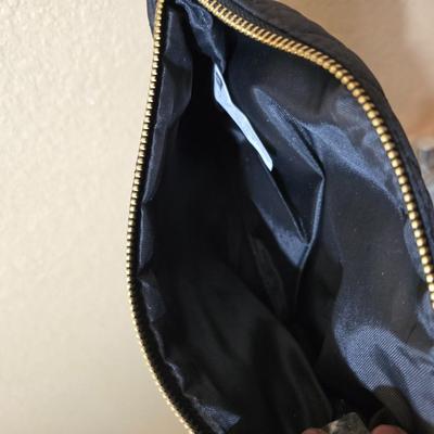 Assorted Women's Perfume & Travel Bags Lot – Designer & Boutique Scents