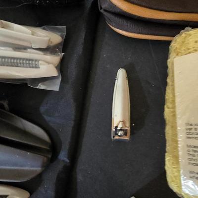 Deluxe Women’s Travel Essentials & Toiletries Lot – Jafra, Philosophy, Accessories & More