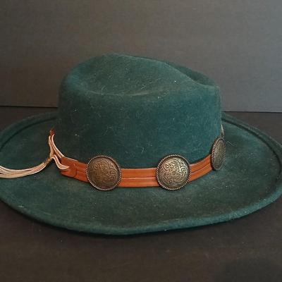 Vintage Bailey Western Wool Hat – Green Felt with Concho Band