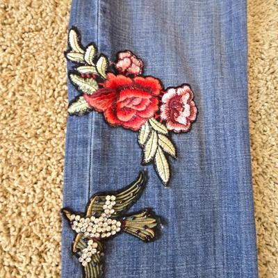 4-Piece Women’s Jeans Lot – Laurie Felt Size 8, Embellished & Embroidered Styles