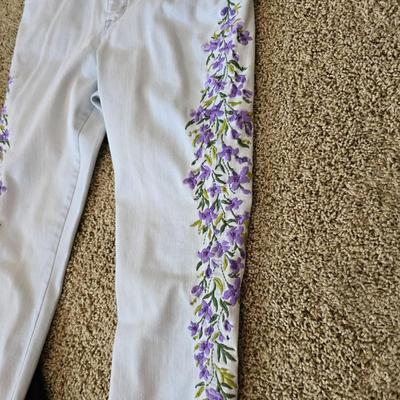 4 Women's Jeans – Size 8 – Martha Stewart, Christopher & Banks, Quacker Factory