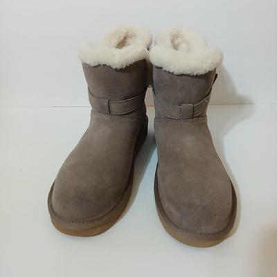 Koolaburra by UGG Suede Shearling-Lined Ankle Boots – Women's Size 9 (EU 40)