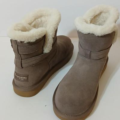 Koolaburra by UGG Suede Shearling-Lined Ankle Boots – Women's Size 9 (EU 40)