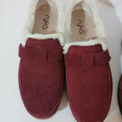 2 Women's Shearling-Lined Red Suede Shoes – Size 8.5M