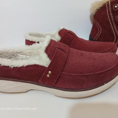 2 Women's Shearling-Lined Red Suede Shoes – Size 8.5M